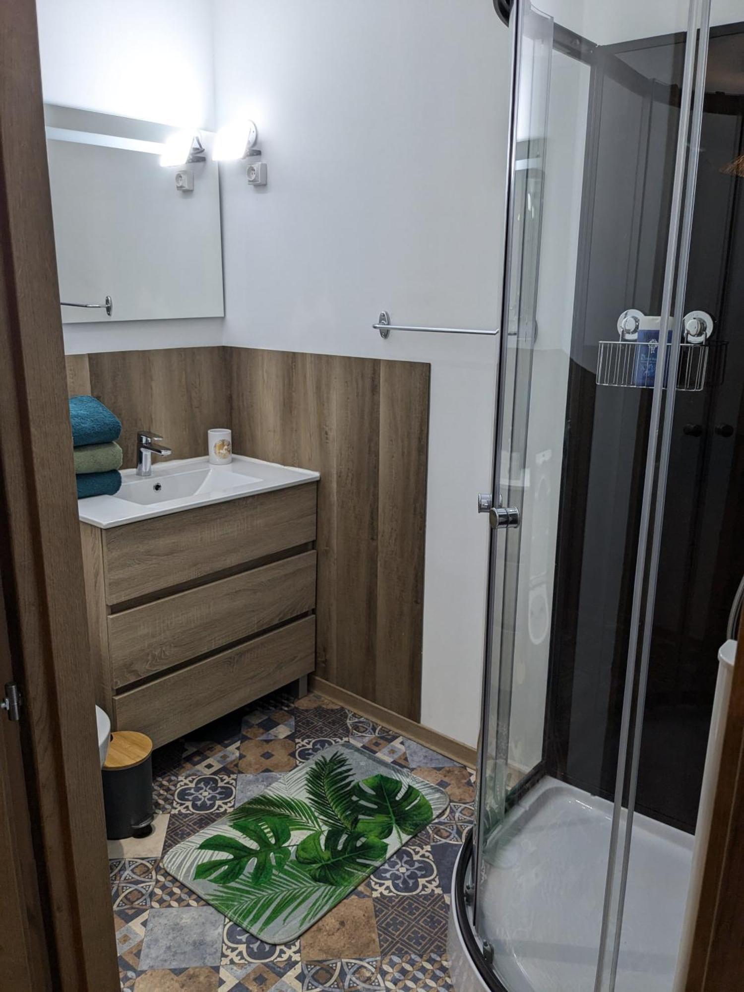 Bed and Breakfast Chez Cornelia Эстен Экстерьер фото