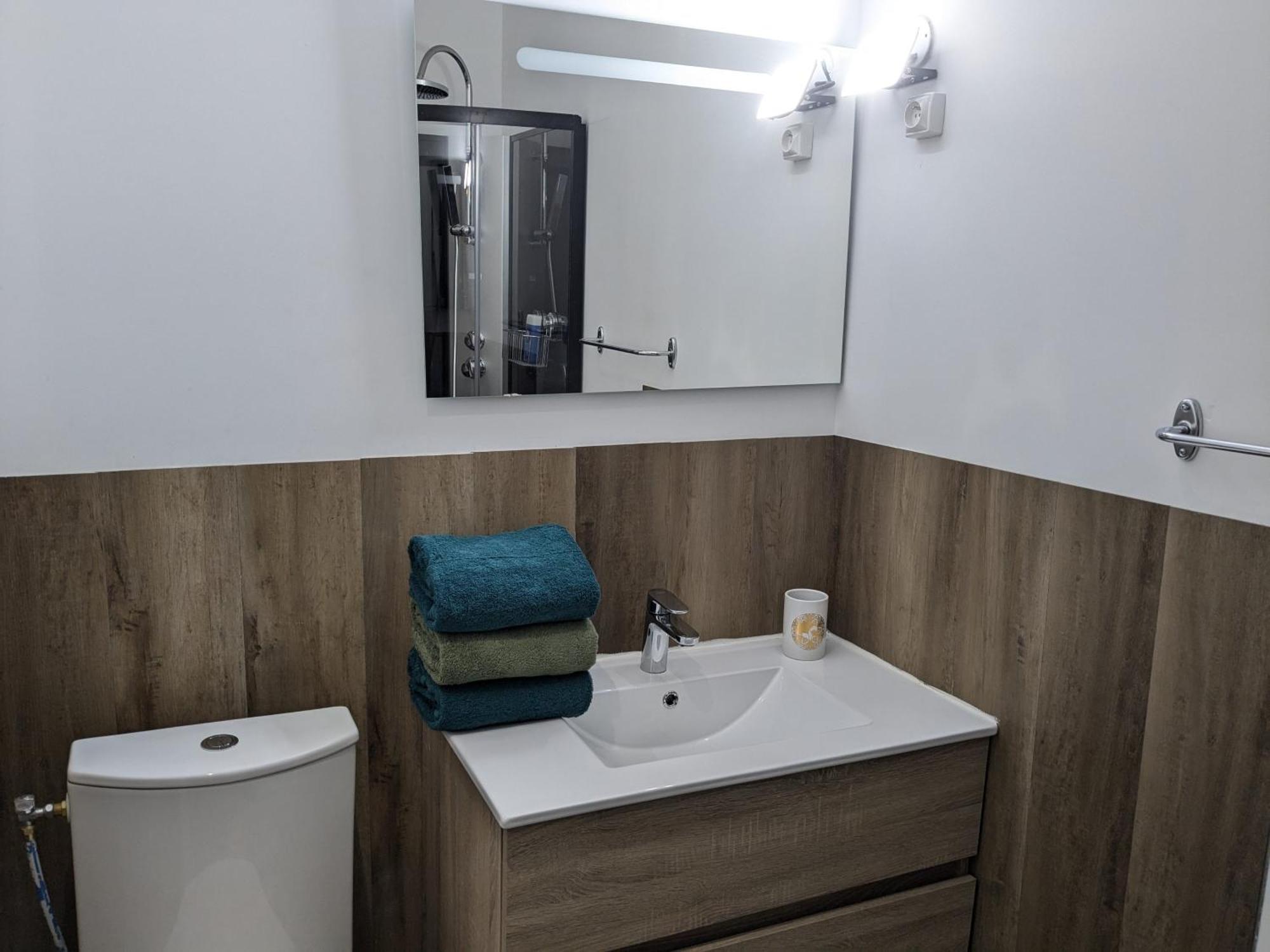 Bed and Breakfast Chez Cornelia Эстен Экстерьер фото